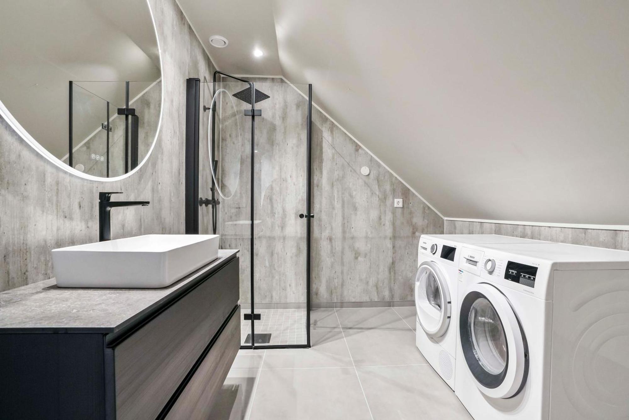 Floro Apartments Hotell エクステリア 写真