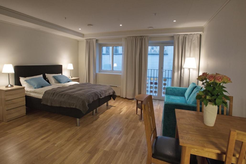 Floro Apartments Hotell エクステリア 写真