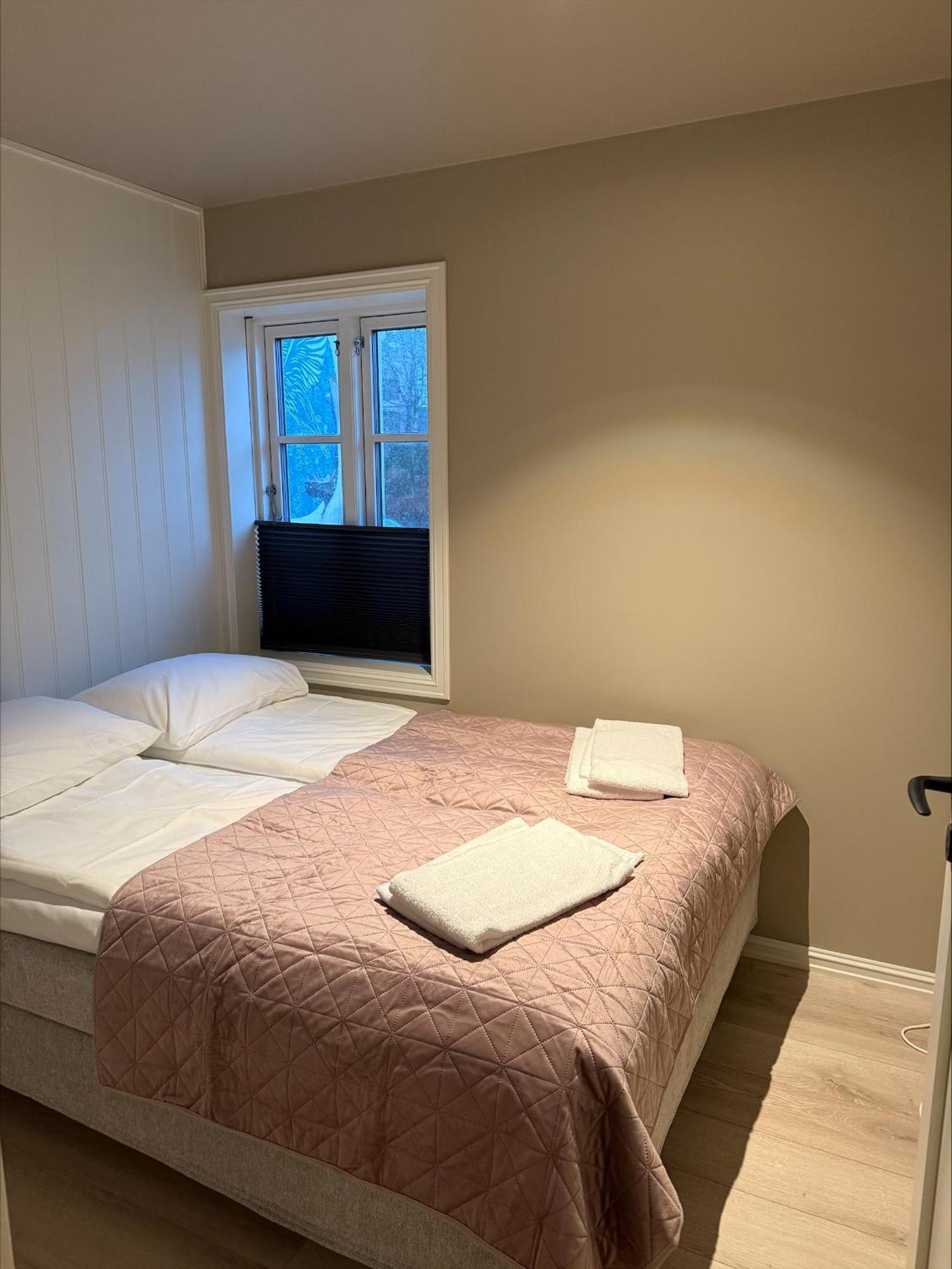 Floro Apartments Hotell エクステリア 写真