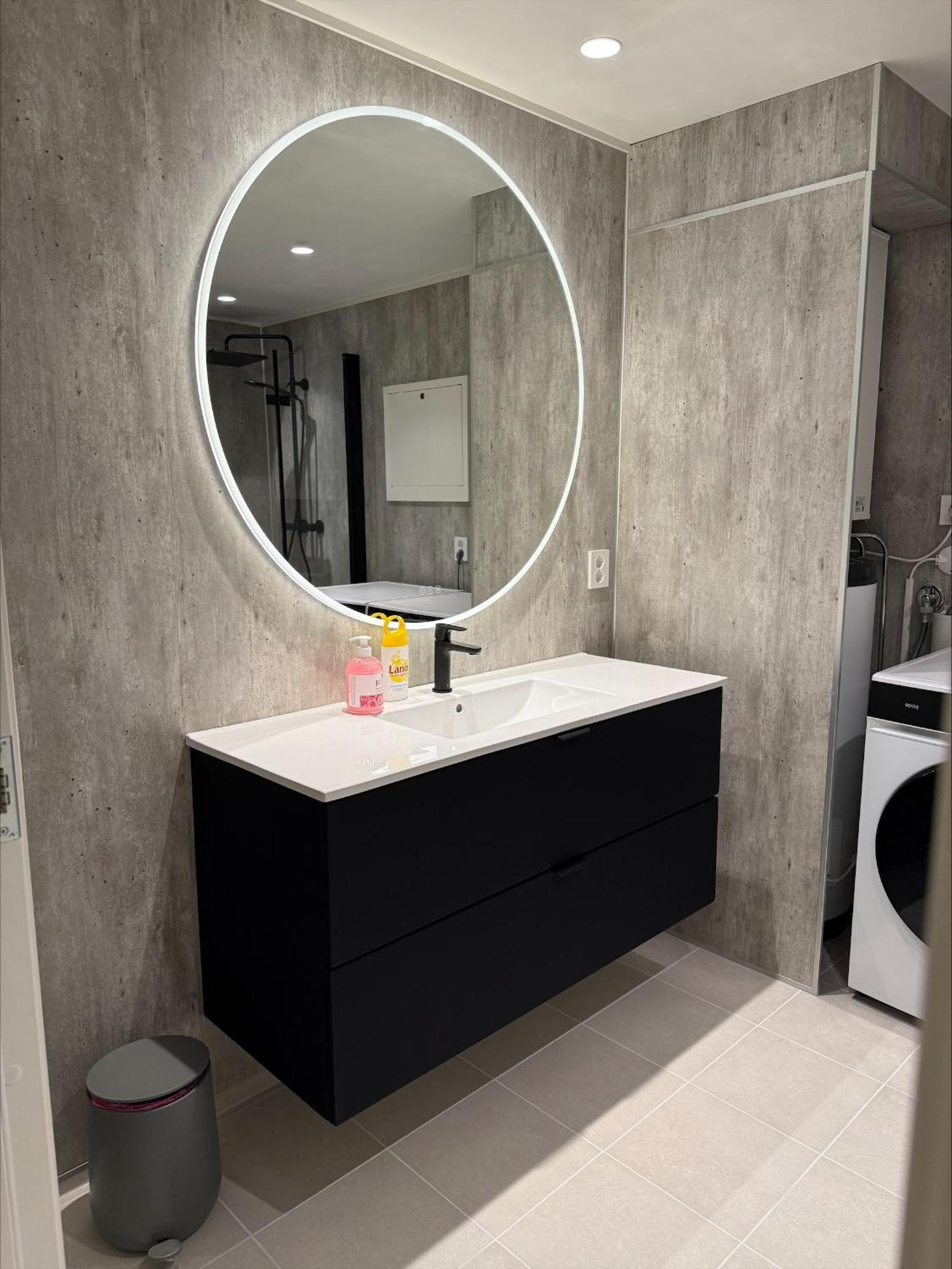 Floro Apartments Hotell エクステリア 写真