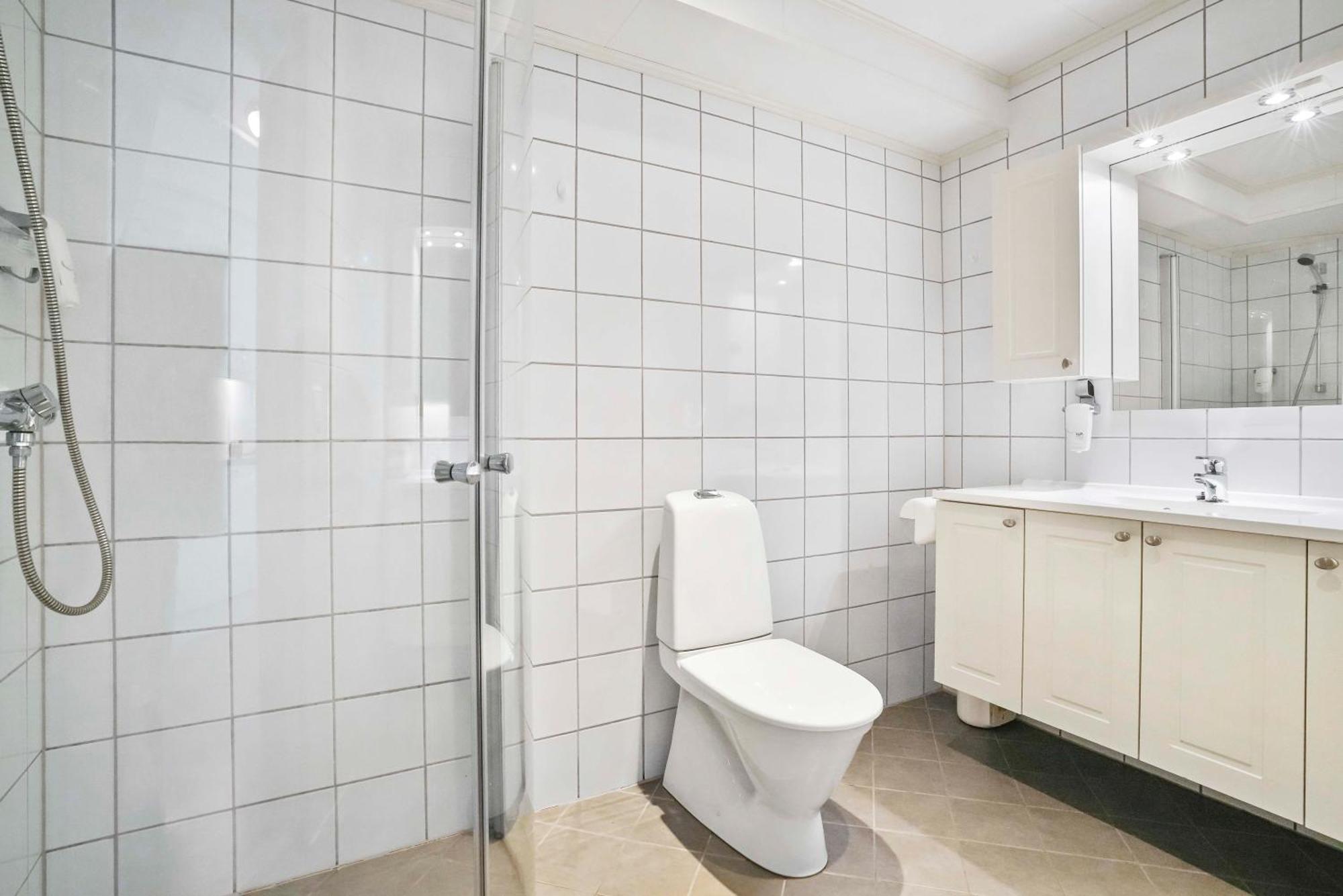 Floro Apartments Hotell エクステリア 写真
